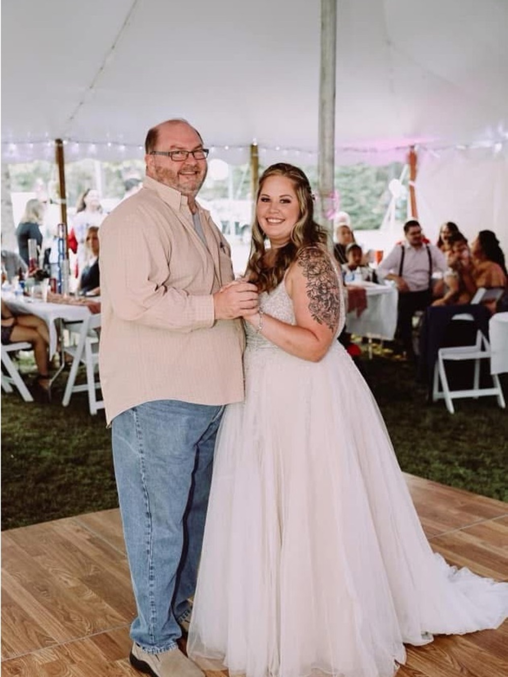 David's Bridal Galina Signature SWG837 Dress & Veil Size 14 | Bustled/Cleaned - Picture 11 of 11